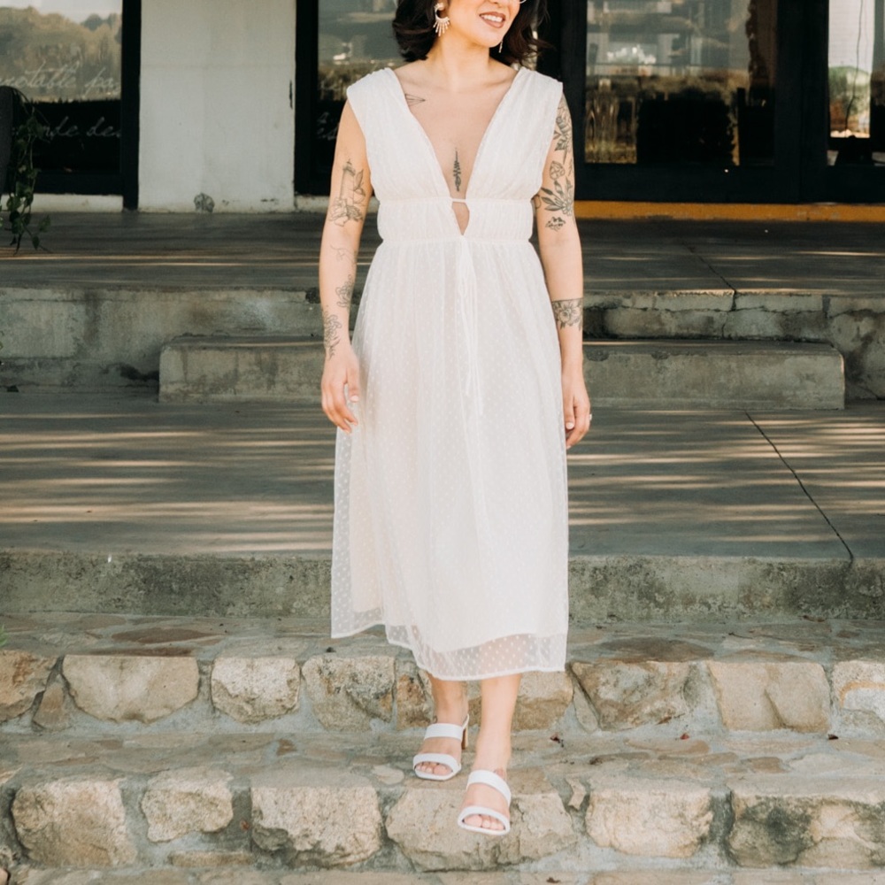 Lulu's Ivory Engagement Dress